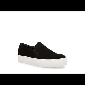 Steve Madden Sneakers